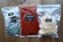Load image into Gallery viewer, Bucatini & Pork Ragu Family Pasta Dinner