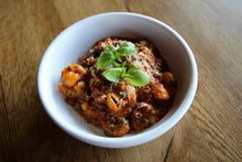 Load image into Gallery viewer, Maccheroni &amp; Meat Sauce Family Pasta Dinner
